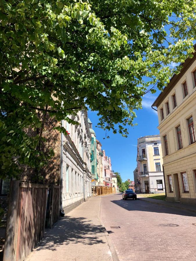 Bohemian Apartment In The Heart Of Old Ventspils City Exteriér fotografie